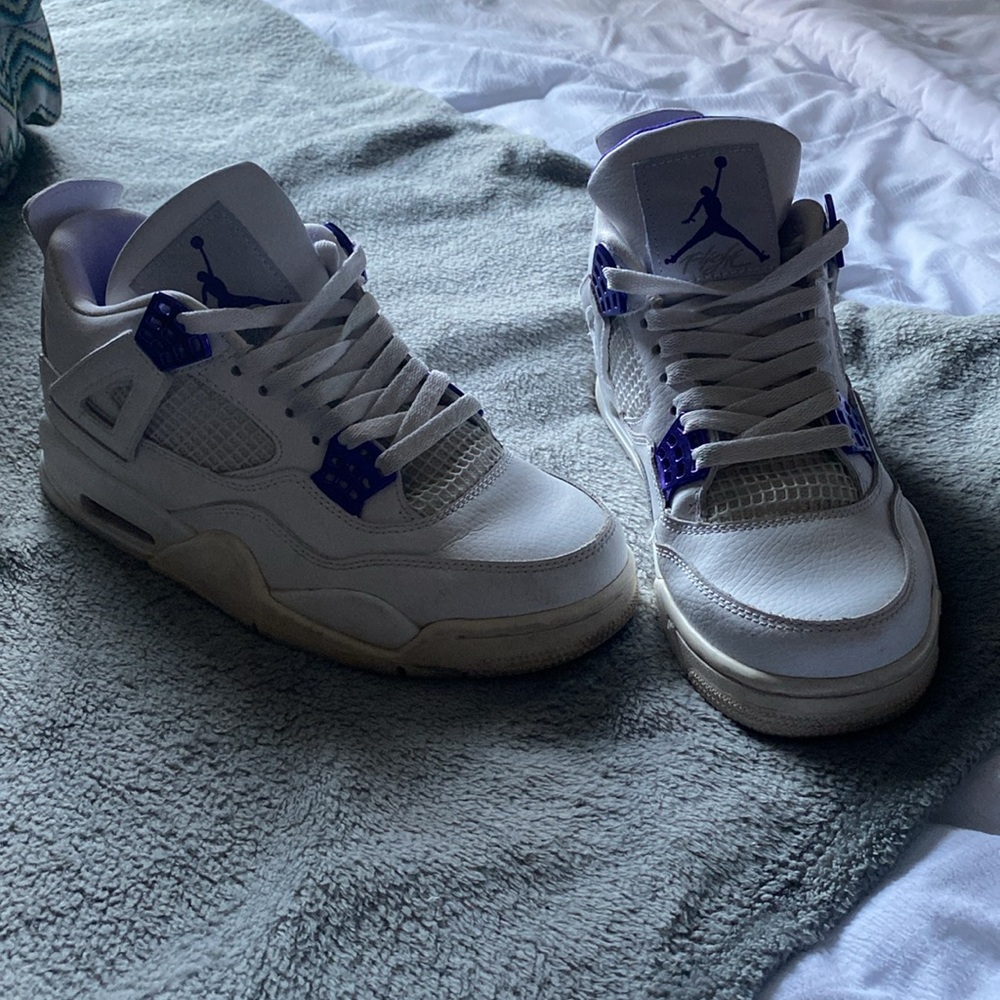 Jordan purple metallic 4’s (replica)
Worn about 5 times - Picture 5 of 5